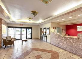 Econo Lodge Vero Beach - Downtown 2