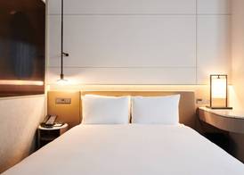 Nine Tree Premier ROKAUS Hotel Seoul Yongsan 4