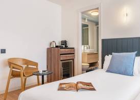 Granada Suites by Olala Homes 3