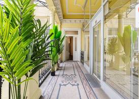 Oasis Luxe Boutique Suites by BQA 2