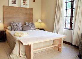 Castaway Lodge 2