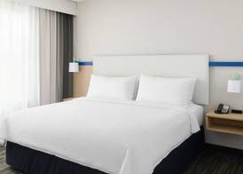 Garner Hotel Evansville East by IHG 4