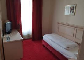 Hotel Casino im Park 3