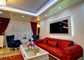 Novelty Hotel 4
