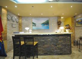 Hotel Oaza 4