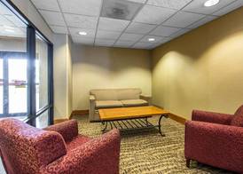 Comfort Inn & Suites Thomson 4