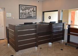 Super 8 by Wyndham Salinas 5