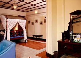 Grand Oriental Hotel 3