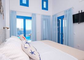 Aelia Collection Suites - Adults Friendly 3