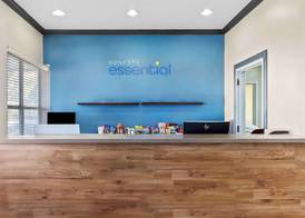 Sonesta Essential IAH Airport JFK Boulevard - Newly Renovated 3