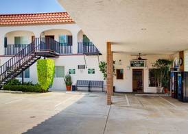 Dunes Inn - Sunset 4