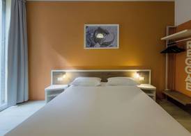 Sure Hotel by Best Western Nologo 4