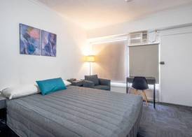 City West Motel 4
