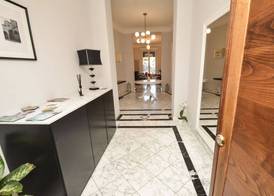 Compasso Suites Guest House 2