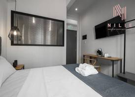Phìlus, Nilie Hospitality MGMT 3