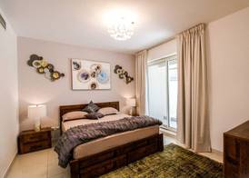 Yogi - Marina Marvel Luxurious 1BR Apt at Al Shera Tower 2