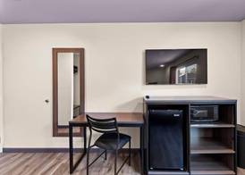 Hyland Inn Long Beach 5
