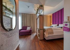 VOYA Hotel 3