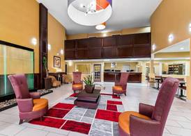 Quality Inn & Suites San Antonio Airport - Stone Oak 2