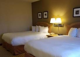 AmericInn by Wyndham, Galesburg, IL 5