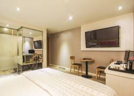 Cube Hotel 5