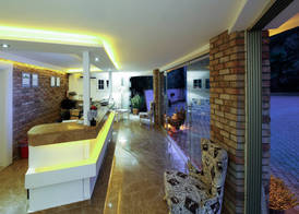Morina Deluxe Hotel 4