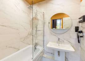 Best Western Hotel Centre Reims 5
