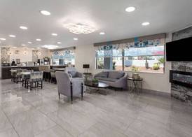 Super 8 by Wyndham Prattville Montgomery 4