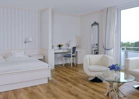 Badhotel Sternhagen 2