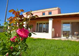 Megali Luxuries Apartments 5