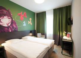 Hotel Crystal 4
