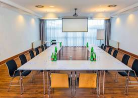 Ramada Graz 5