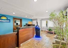 Days Inn by Wyndham Ames 4