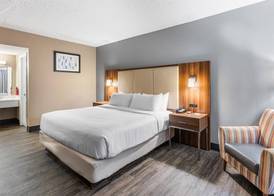 SureStay Hotel by Best Western Helen Downtown 5