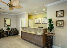 Pacific Shores Inn 2