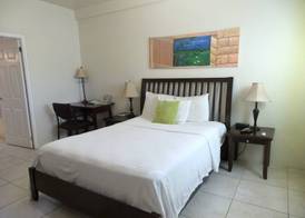 Grooms Beach Villa & Resort 5