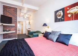 Mid City Motel 5