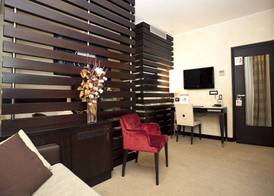 Les Fleurs Luxury House 4