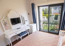 Amour Alacati Butik Otel 2