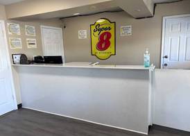 Super 8 by Wyndham Lumberton NC 2