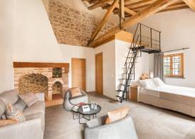 Antico Borgo Molino 7cento vicino ai Giardini di Ninfa 4