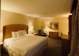 La Quinta by Wyndham Islip - MacArthur Airport 5