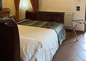 EURO HOUSE INN airport 5