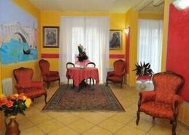 Hotel Innocenti 3