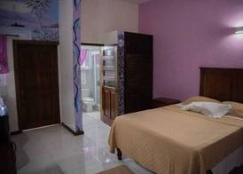 Roots Cafe Negril Rooms 3