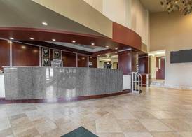 Quality Inn & Suites Bay Front 2