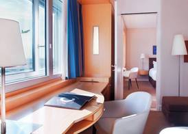 Sheraton Paris Charles de Gaulle Airport Hotel 4