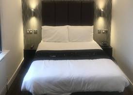 Shores Holiday Apartments 5