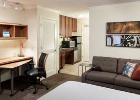 TownePlace Suites by Marriott San Antonio Airport 5