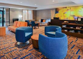 Courtyard by Marriott Beaumont 4